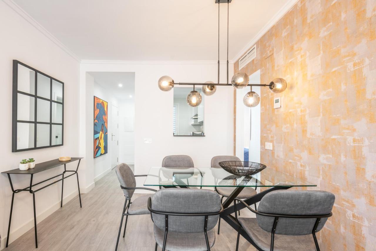 מאלגה Princesas Flat, Luxury Apartament Near Beach&Metro Free Parking מראה חיצוני תמונה