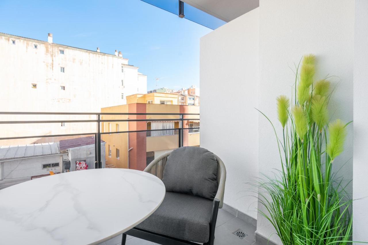 מאלגה Princesas Flat, Luxury Apartament Near Beach&Metro Free Parking מראה חיצוני תמונה